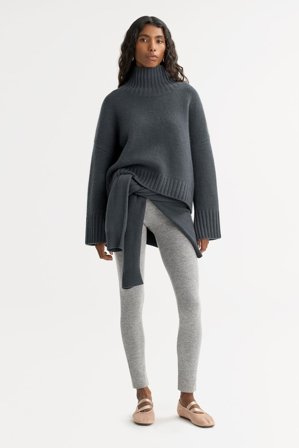 Soft Goat - Girlfriend Turtleneck - Women cashmere sweater - S - Anthracite