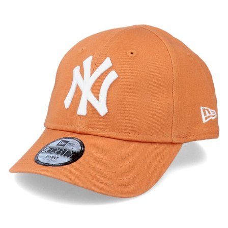 Kinder New Era - Orange adjustable Cap - Kinder Kinder League Essential 9Forty Toffee/White Adjustable @ Hatstore