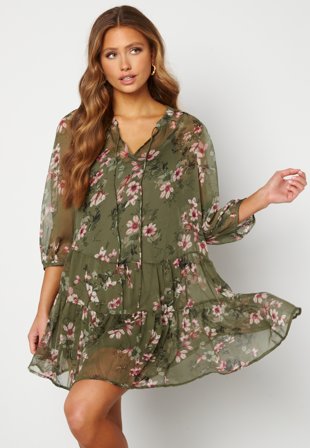 VERO MODA Wonda 3/4 Tunic Kalamata AOP: Liva Klær