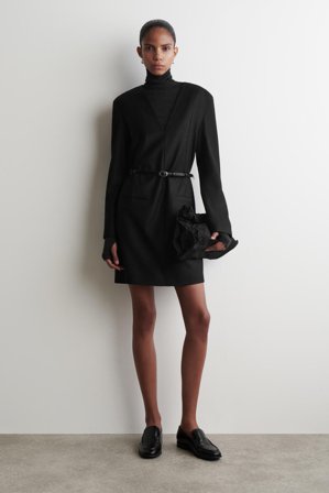 COS Frauen Smokingkleid Aus Wollflanell in Schwarz