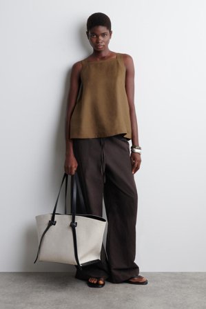 COS Femme Haut Dos Noué En Lin in Beige