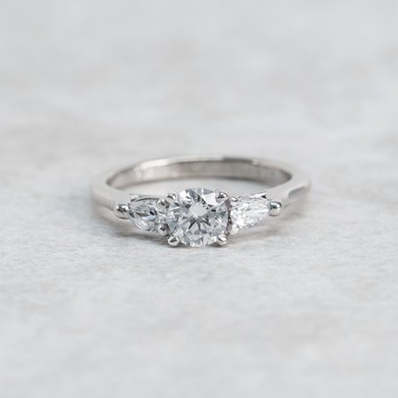 Förlovningsring Mandelblom, 18K Vitguld - Förlovning- och vigselringar