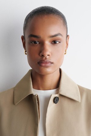 COS Women's Faceted Hoop Earrings in Bronze