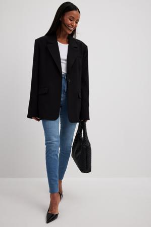 NA-KD Skinny jeans med rå nederkant och hög midja - Skinny Jeans - Blå - EU 32