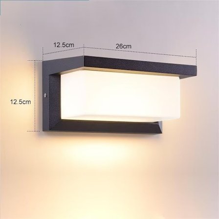Vanntett LED-utevegglampe i metall med sensor IP65 18W