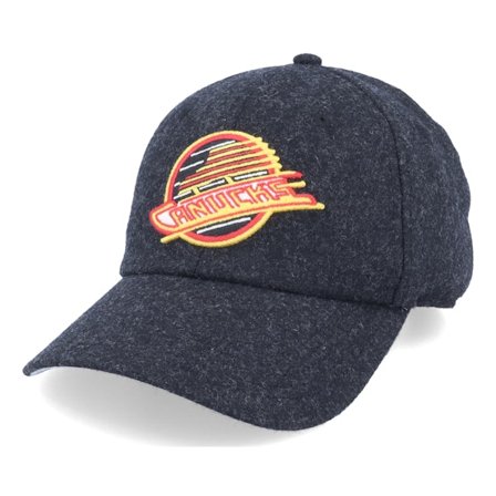American Needle - NHL - Black - unconstructed - Cap - Vancouver Canucks NHL Archive Legend Black Dad Cap - Hatstore