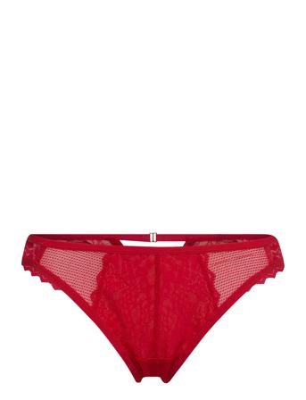 Temptress Brazilian Red Freya