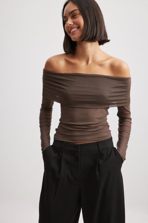 NA-KD Topp i mesh utan axlar - Festtoppar - Brun - XX-Small
