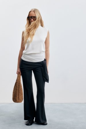 NA-KD - Bukse med knyting i livet - Slengbukser - Grå - L