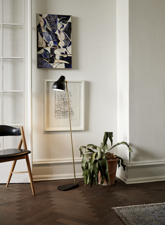 VL 38 gulvlampe - sort/messing