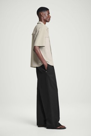 COS Men's Camicia Con Pannelli Tinta In Capo in Beige
