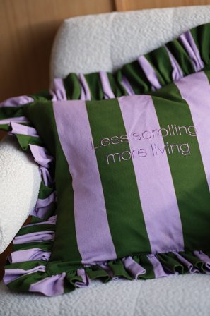 Jotex - Putetrekk 50x50 Cm Mørkegrønn/lilla - LOUD - Kjøp Pynteputer & trekk hos Jotex