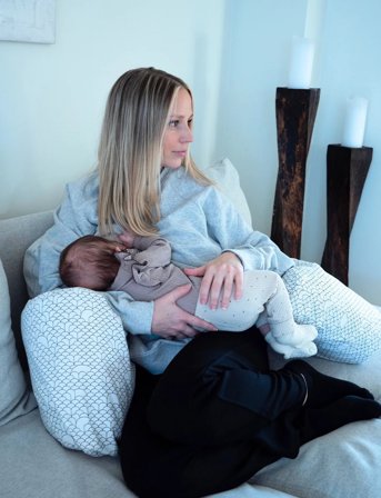 Boob Boob Mamarest Nursing Pillow - White - ONE SIZE