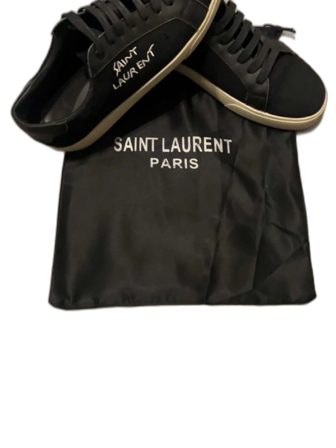Svarta Saint Laurent sneakers