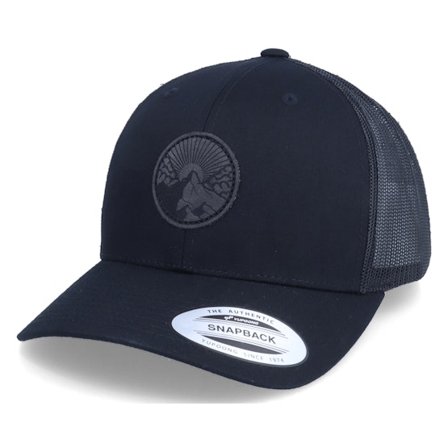 Wild Spirit - Svart trucker Caps - Charcoal Sunshine Mountain Patch Black Trucker @ Hatstore