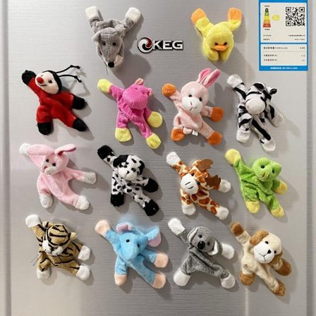 Tegneserie plys legetøj køleskabsmagneter søde magnetiske klistermærker boligindretning køkkendekorationer kreative supersøde dukker