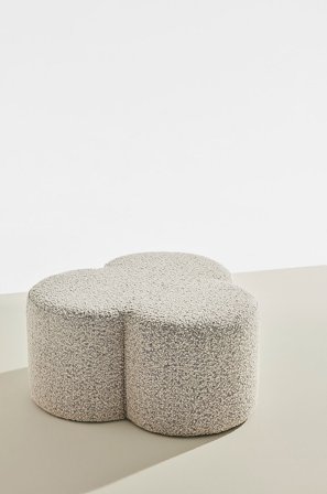 Pastill - Bodhi puff i bouclé Ø 70 cm - Beige - Fotskamler & puffer - Fra Homeroom