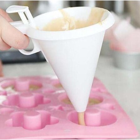 1 kpl Keittiö DIY Helppo Suklaa Karkki Suppilo Kakku Työkalu, Voit Ohjata Määrän Laita