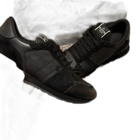 Valentino Garavani svarta sneakers