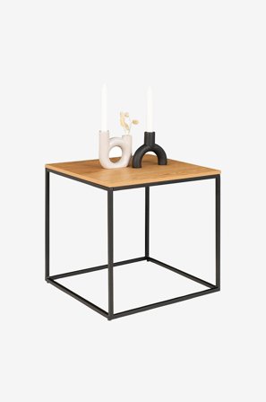 House Nordic - Sidebord Vita. Bordplade af eg med sort ramme - Brun - Sofaborde - Fra Homeroom