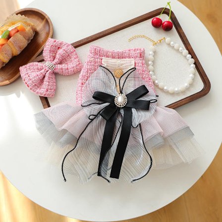 3 stk. Kattesæt: Let luksuriøs high-end prinsessekjole med matchende sløjfehårnål og imiteret perlehalskæde, stilfuldt kæledyrstøj til hunde og katte