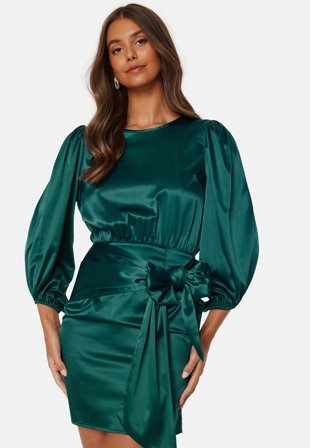 Bubbleroom - Nellie Satin Dress - Dark green - Kläder