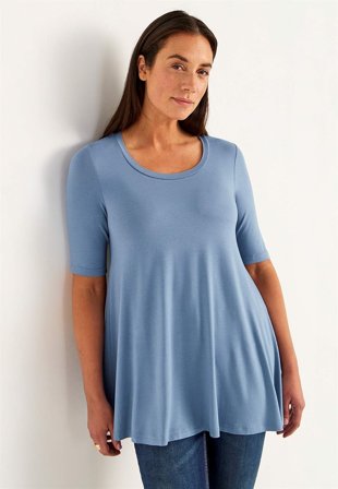 Cellbes of Sweden - Jerseytunika med korte ærmer i støvet blå til damer i størrelse 38/40