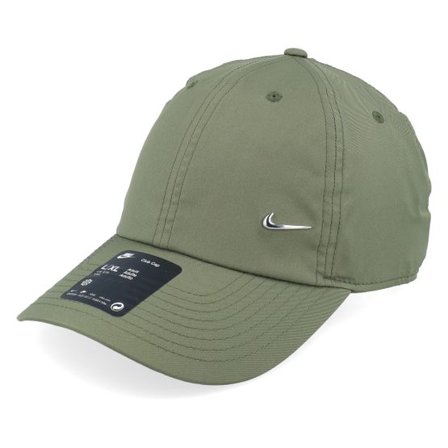 Nike - Grön unconstructed Keps - Dri-fit Club Cap Metal Swoosh Olive/ Silver Dad Cap @ Hatstore