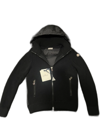 Svart Moncler pufferjacka med huva