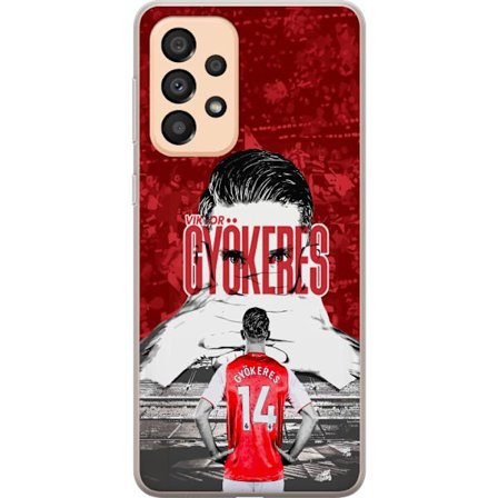 Yhteensopiva Puhelinkuori Samsung Galaxy A33 5G Punainen dramaattinen kollaasikuva, jossa esiintyy Viktor Gyökeresin muotokuva ja pelaajia takaapäin a