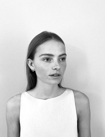 Jane Koenig Big Tied Heart Stud - Silver - ONE SIZE