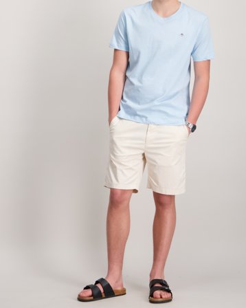 GANT LIGHTWEIGHT CHINO SHORTS Beżowy Szorty Chłopiec - Kids Brand Store