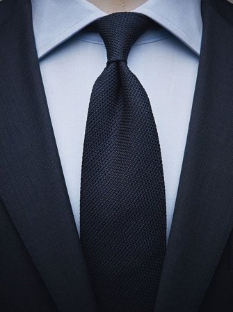 John Henric Men's Dunkelblaue Grenadinekrawatte Size 7,5
