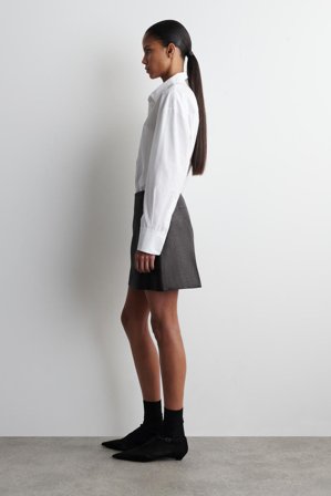 COS Women's Falda Corta Texturizada in Gris