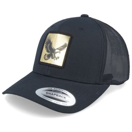 Iconic - Svart trucker Keps - Eagle Gold Patch Black Trucker @ Hatstore