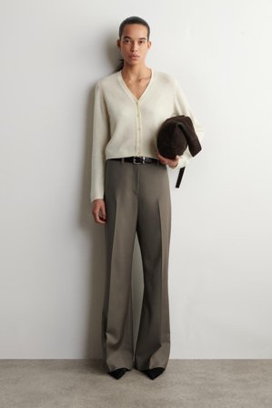 COS Women's Cardigan In Cashmere Con Scollo A V in Bianco