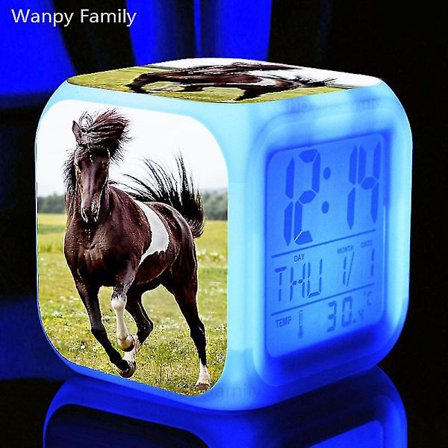 Løpende Hest Vekkerklokke 7 Farger Glødende LED Digital Vekkerklokke Leker for Barn Multifunksjon Lysende Fargeskiftende Klokker Reloj