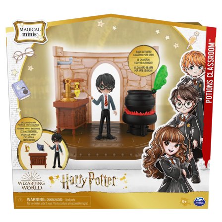 SPINMASTER Wizarding World Harry Potter - Hogwarts Zaubertränke Klassenzimmer Spielset mit exklusiver Harry Potter Sammelfigur