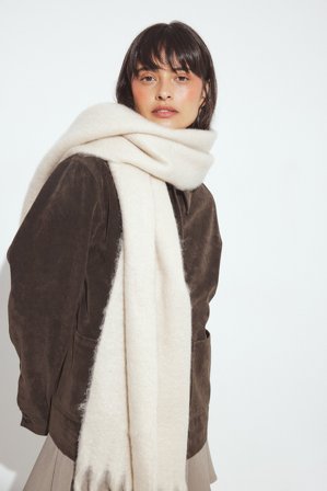 NA-KD Écharpe tressée douce à pampilles recyclée - Écharpes & Foulards - Beige - One Size