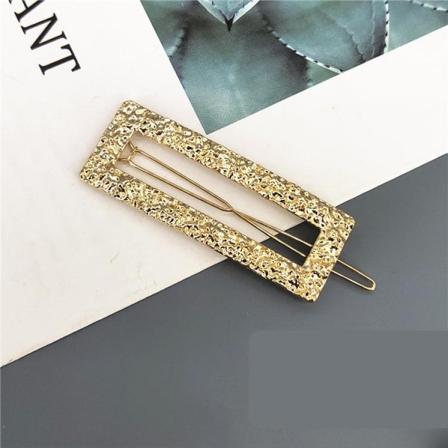 Käsintehty kullattu hiusklipsi tyylikäs asuste kaikille hiuksill Gold one size