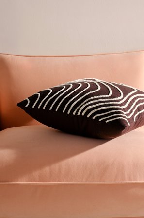 Jotex - Putetrekk 50x50 Cm mørk brun - WELLE - Kjøp Pynteputer & trekk hos Jotex