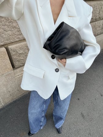 NA-KD Baggy-Jeans mit mittlerer Taille und Detail am Rücken - Mid Waist Jeans - Blau - EU 36