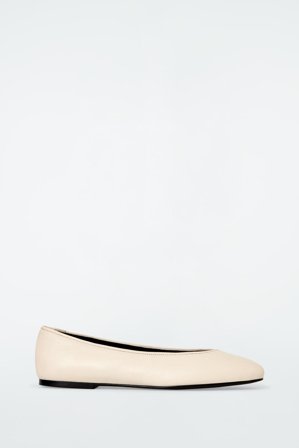 COS Women's Leather Ballerina Flats in Beige