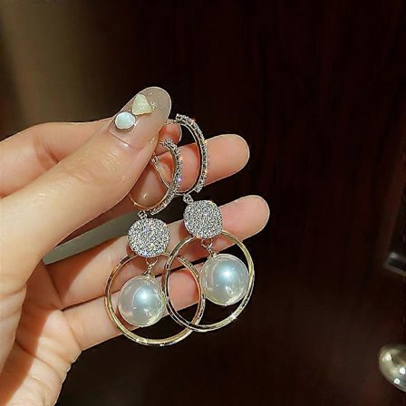 Uudet muodikkaat kullatut kristallihelmiympyräkorvakorut Hoop Drop -naisten korut