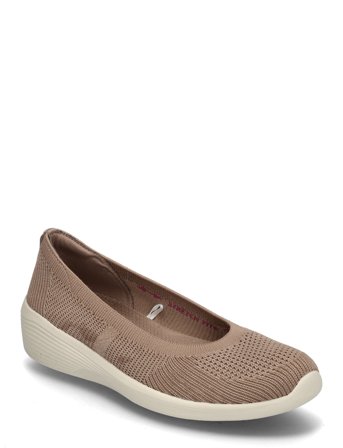 Skechers | Women Arya | 38