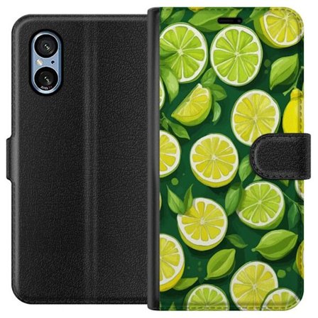 Yhteensopiva Lompakkokotelo Sony Xperia 5 V Värikäs sitruskuvio, jossa limeä ja sitruunoita sekä vihreitä lehtiä tummanvihreällä taustalla