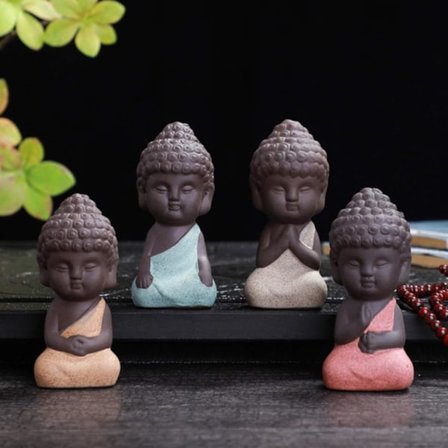 4 stk. Mini søde keramiske Buddha-statuer, små bedårende munkefigurer-FA6-