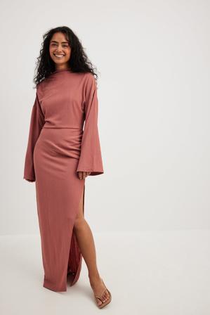 NA-KD Robe longue drapée à encolure montante - Robes maxi à manches longues - Rose - X-Small