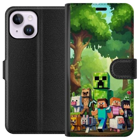 Kompatibel Tegnebogsetui til Apple iPhone 14 Plus Klodset pixeleret spilverden med grønne figurer og dyr i frodig skovmiljø