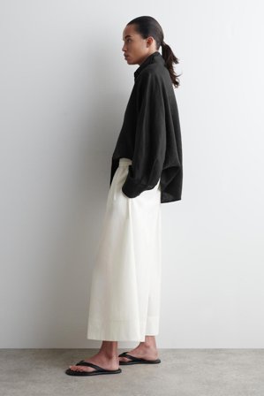 COS Women's Pantalón Palazzo Maxivolumen in Blanco